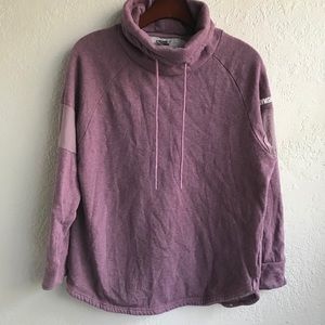 GYMSHARK medium sweater plum